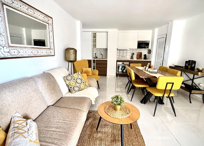 Luxury Bahia Sea Views By Deihu Experiences דירה